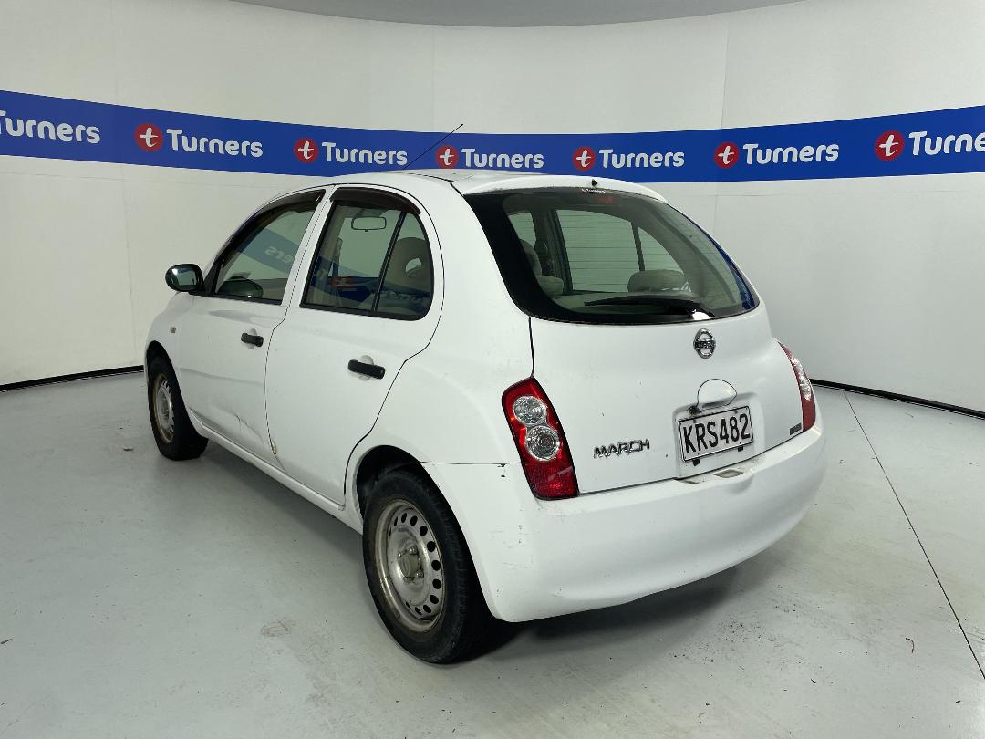 Photo '5' of Nissan March