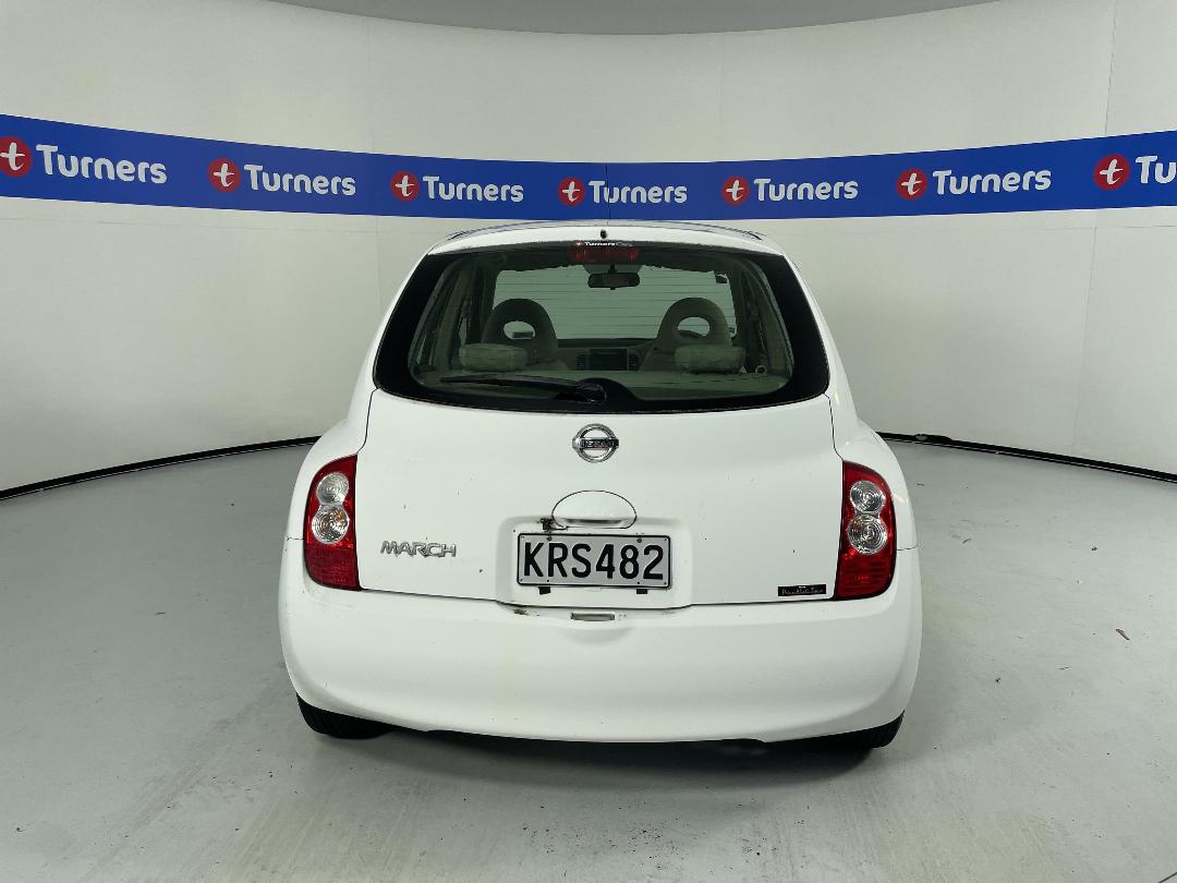 Photo '6' of Nissan March