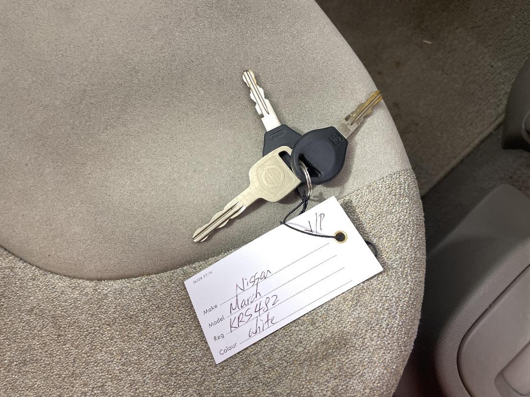 Photo '22' of Nissan March