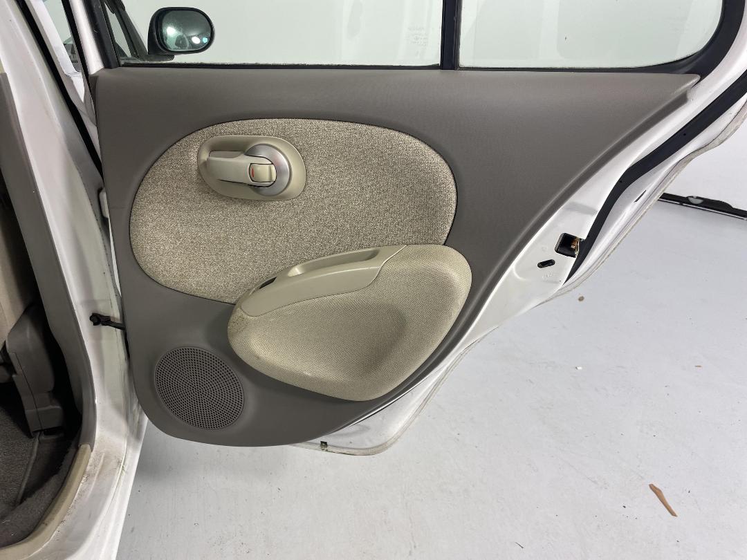 Photo '19' of Nissan March