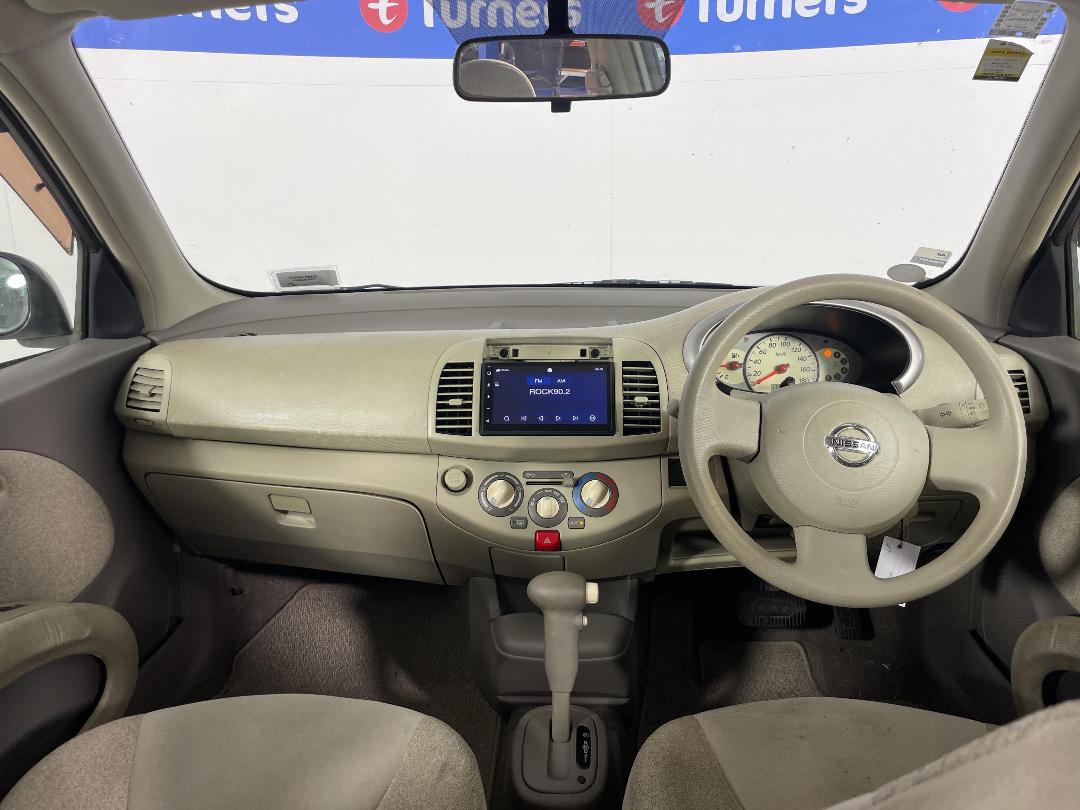 Photo '17' of Nissan March