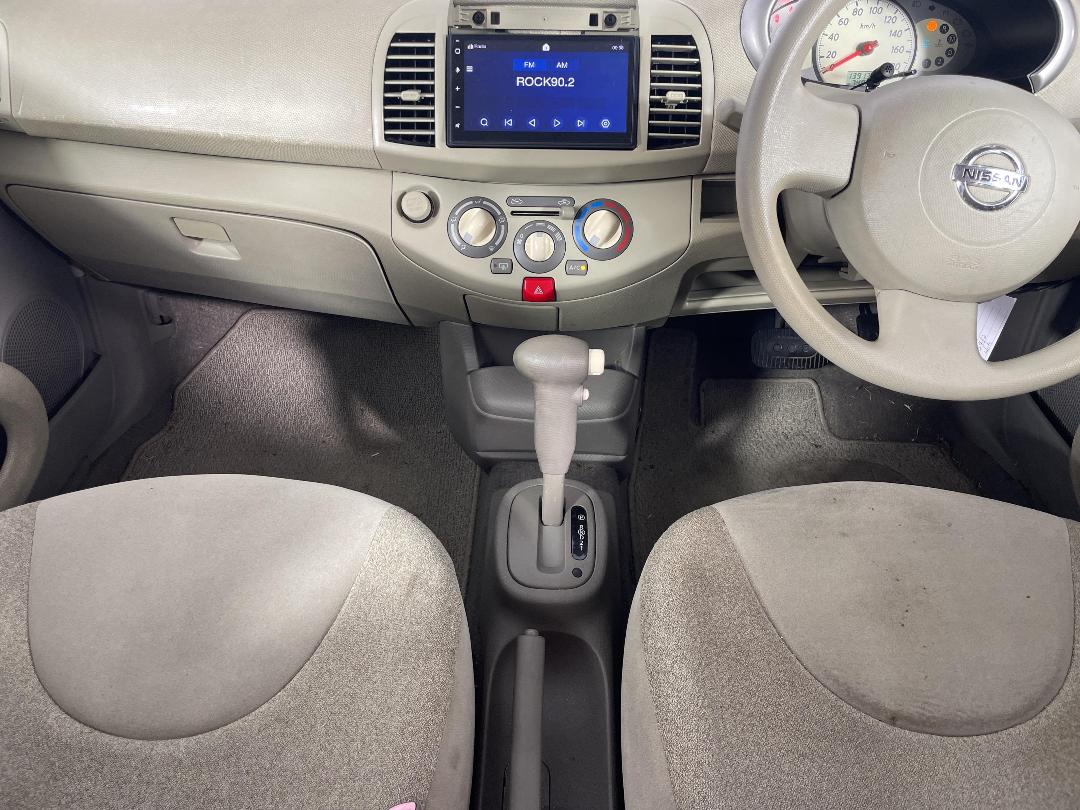 Photo '18' of Nissan March