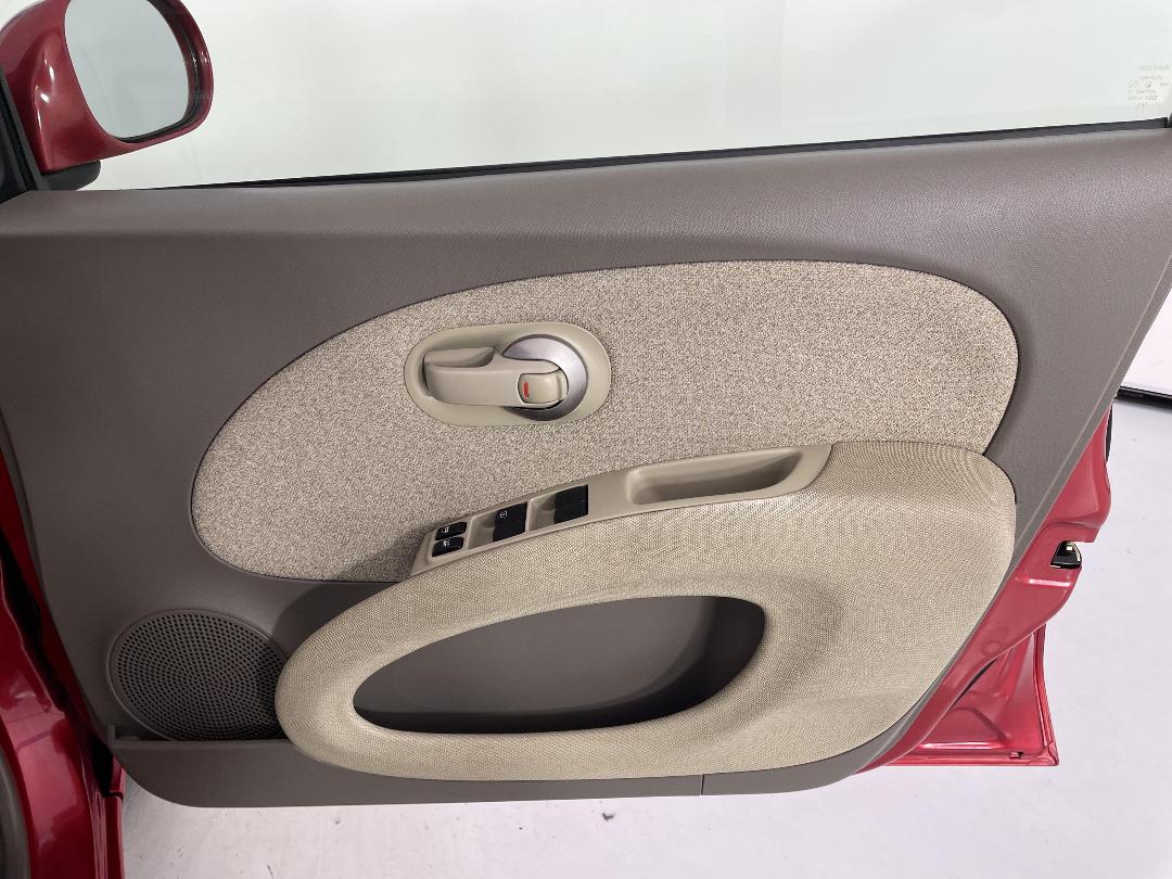 Photo '15' of Nissan March