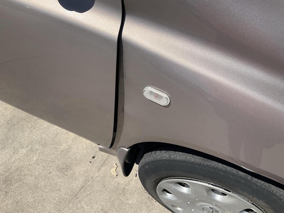 Photo '16' of Nissan March Photo '16' of Nissan March