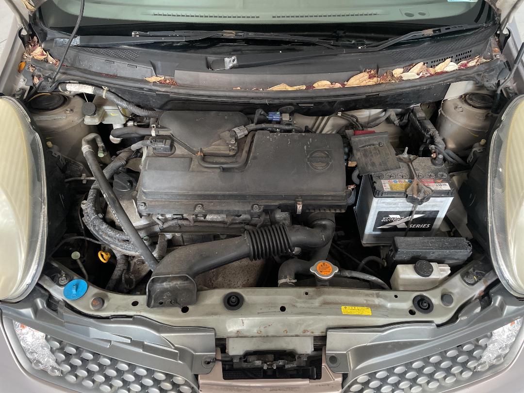 Photo '13' of Nissan March