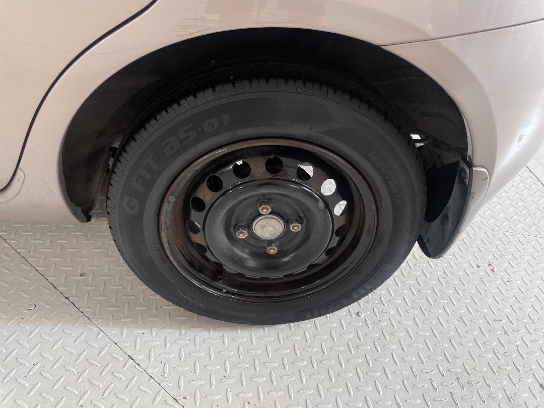 Photo '11' of Nissan March