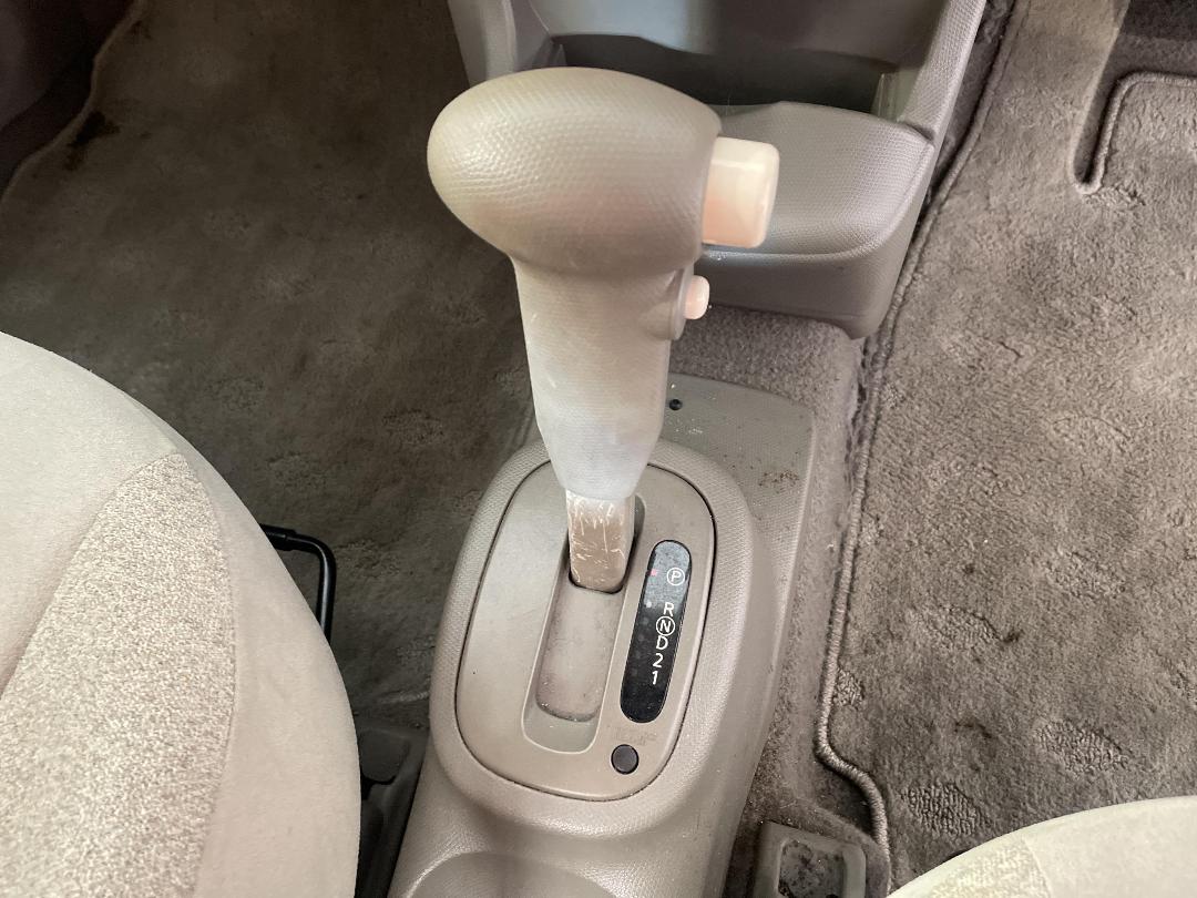 Photo '28' of Nissan March