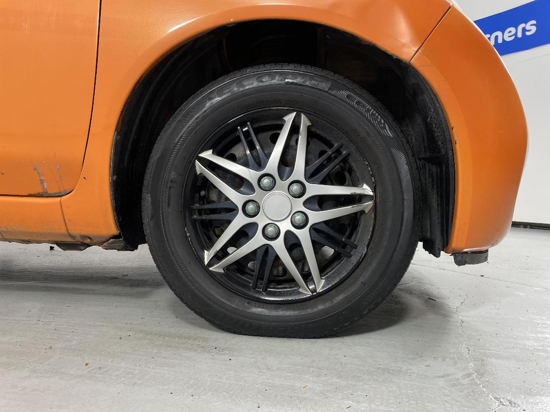 Photo '9' of Nissan March