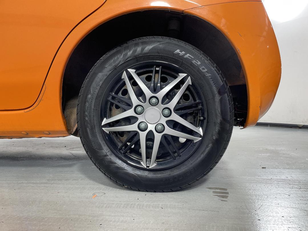 Photo '11' of Nissan March