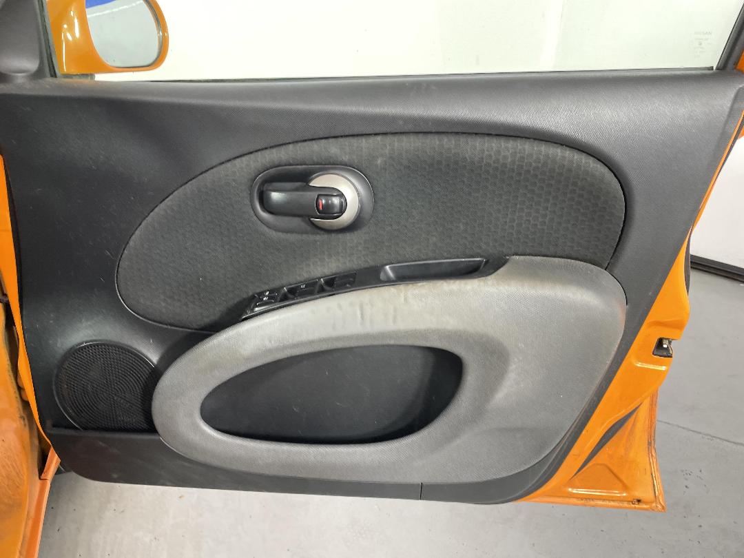 Photo '15' of Nissan March