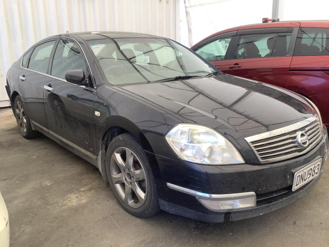 Photo '3' of Nissan Maxima ST