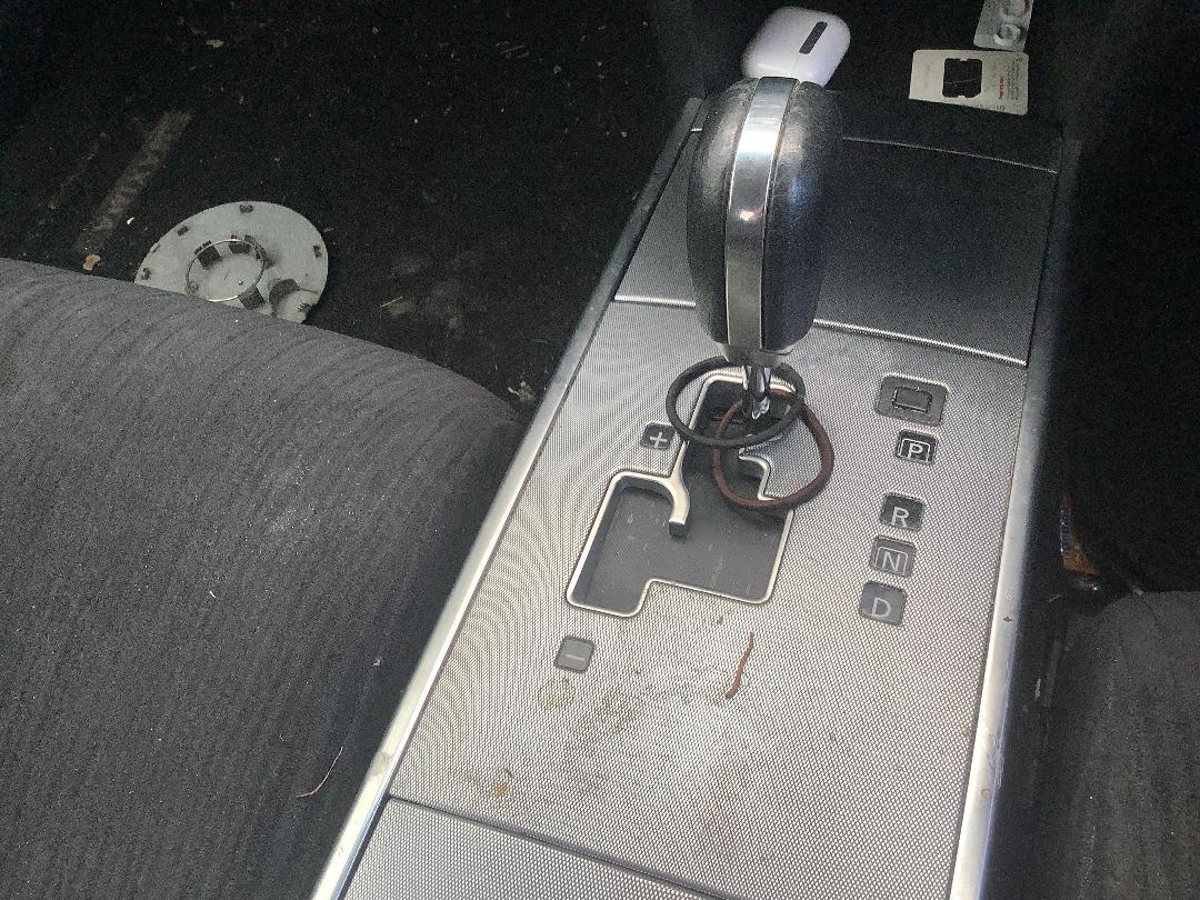 Photo '16' of Nissan Maxima ST