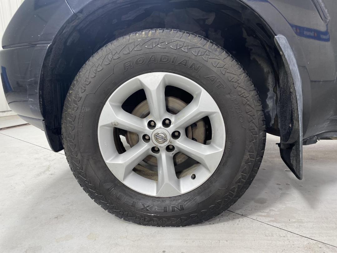 Photo '10' of Nissan Navara