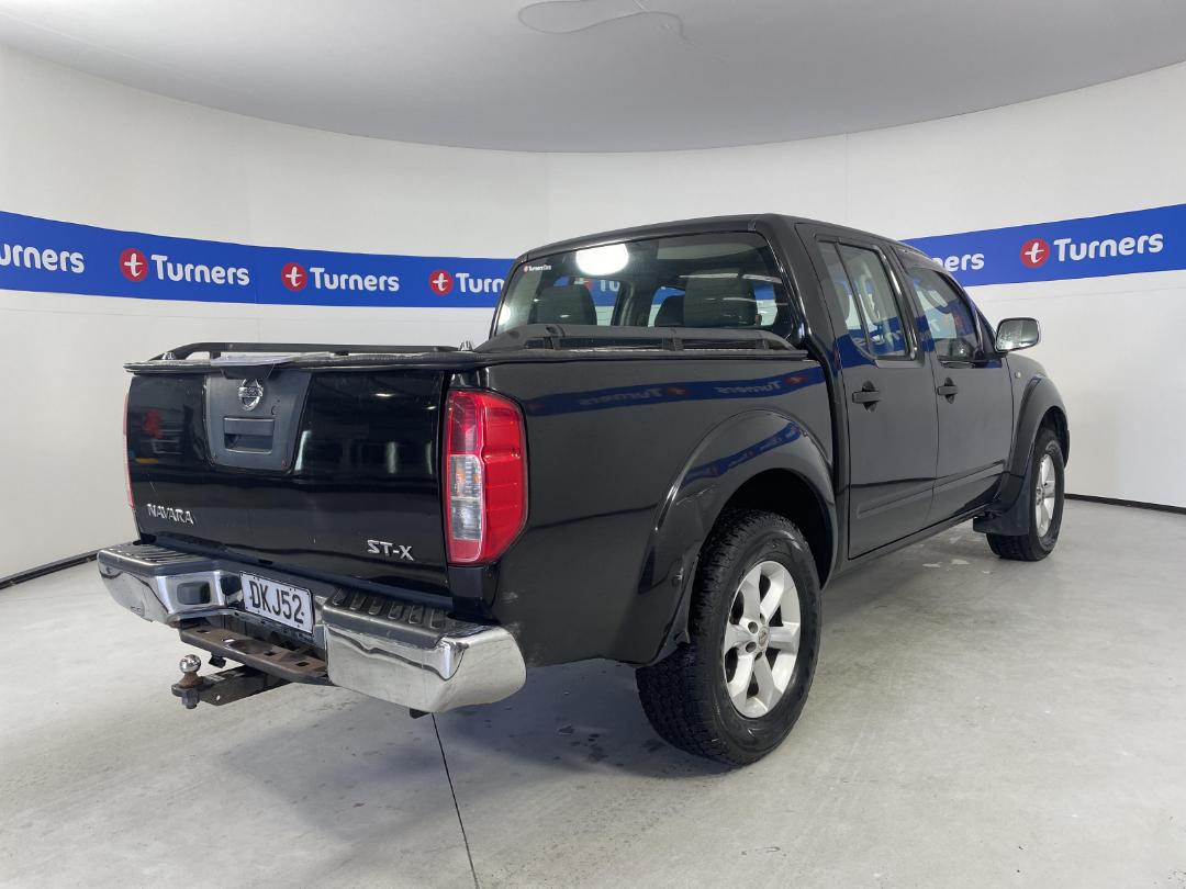 Photo '7' of Nissan Navara