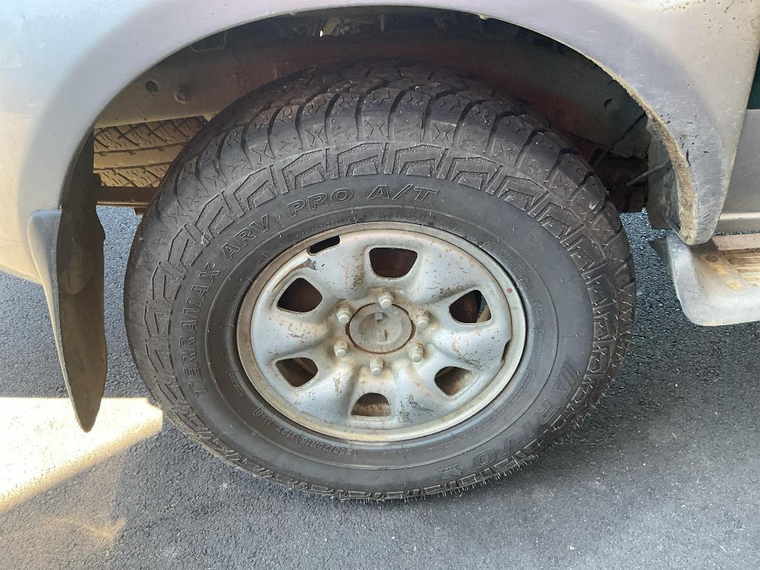 Photo '8' of Nissan Navara D/C W/S Vent Photo '8' of Nissan Navara D/C W/S Vent