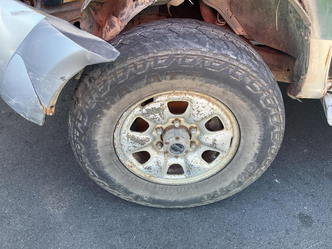 Photo '10' of Nissan Navara D/C W/S Vent Photo '10' of Nissan Navara D/C W/S Vent