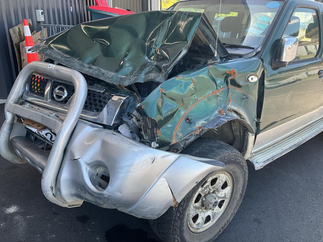 Photo '15' of Nissan Navara D/C W/S Vent Photo '15' of Nissan Navara D/C W/S Vent