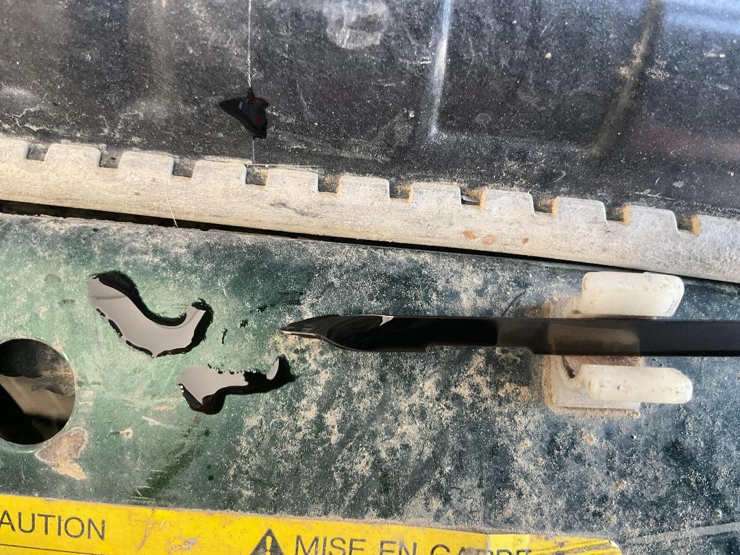 Photo '22' of Nissan Navara D/C W/S Vent Photo '22' of Nissan Navara D/C W/S Vent