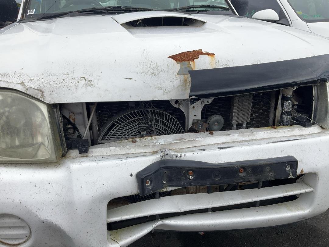 Photo '5' of Nissan Navara DC W/S AIR