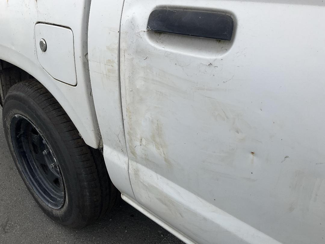 Photo '7' of Nissan Navara DC W/S AIR