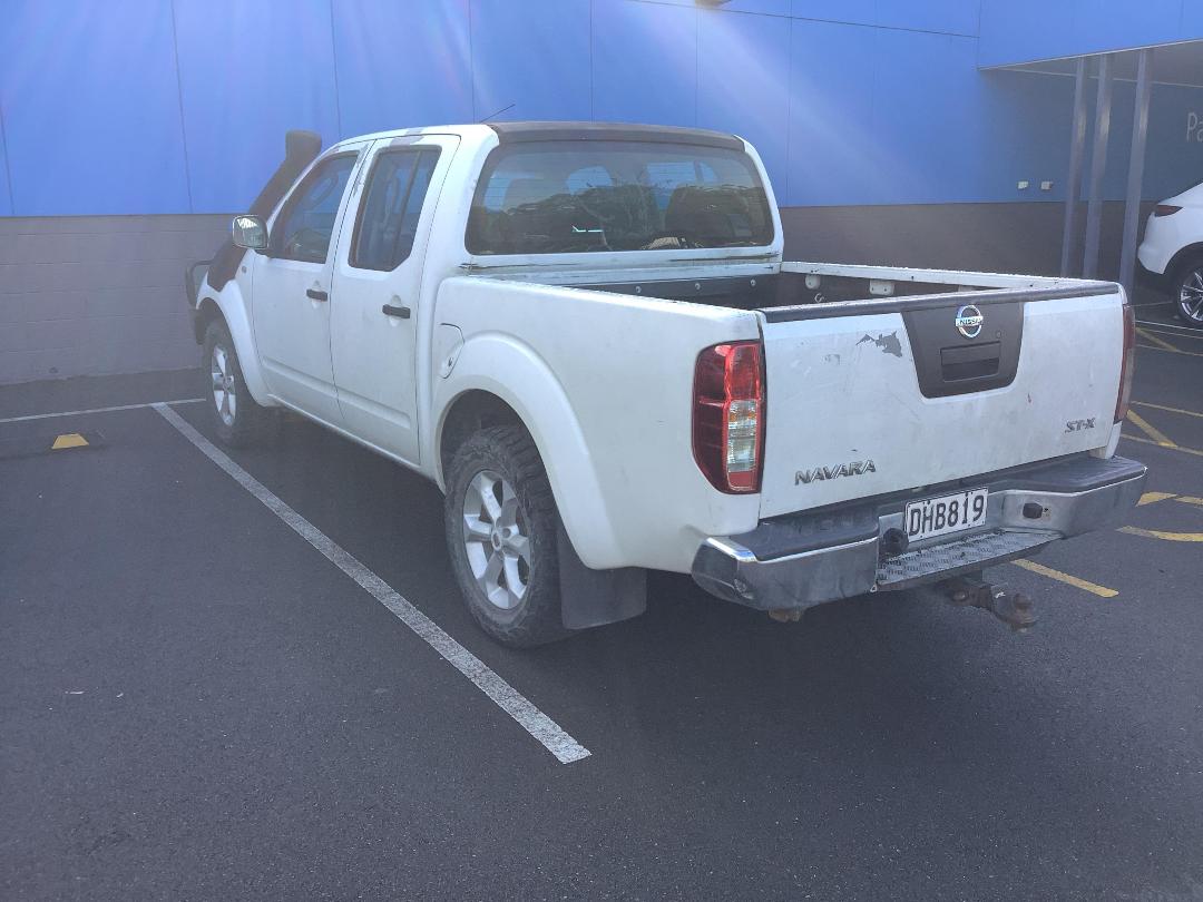 Photo '5' of Nissan Navara