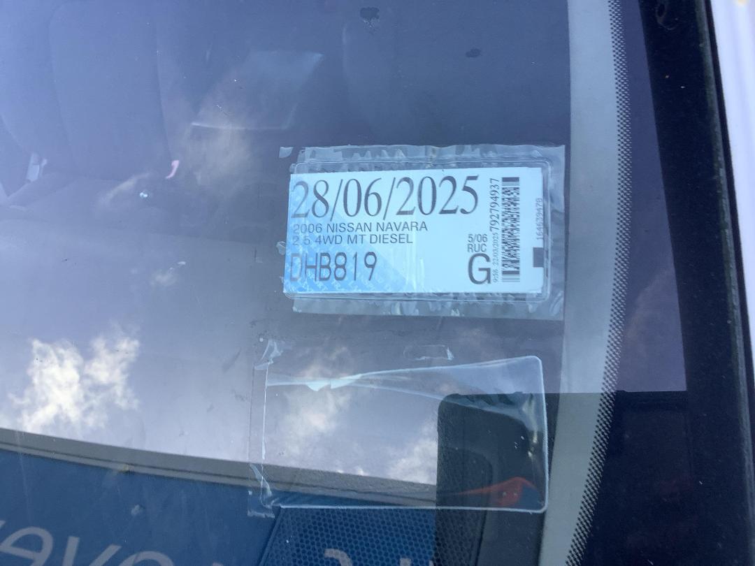 Photo '15' of Nissan Navara