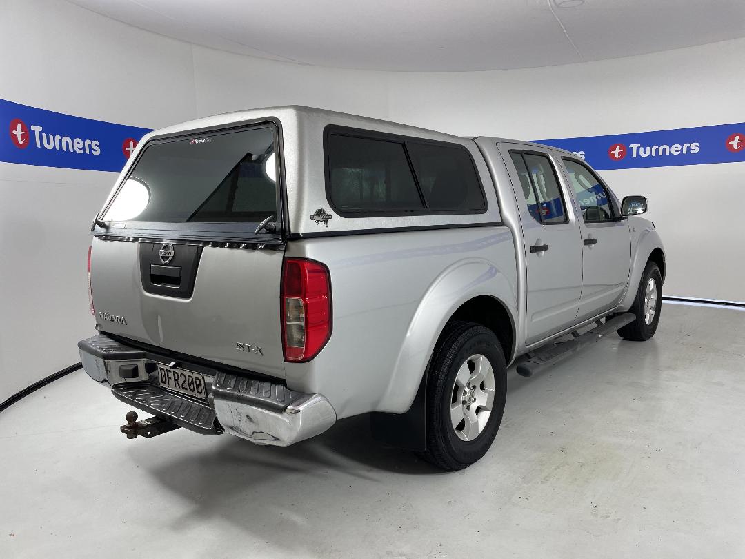 Photo '7' of Nissan Navara