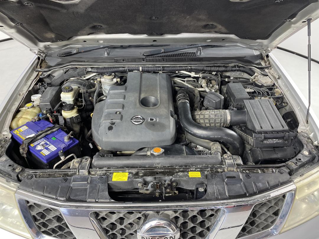 Photo '13' of Nissan Navara