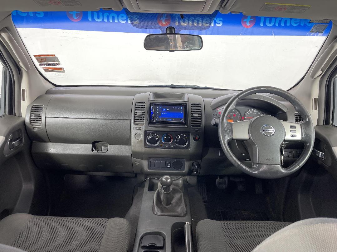 Photo '17' of Nissan Navara