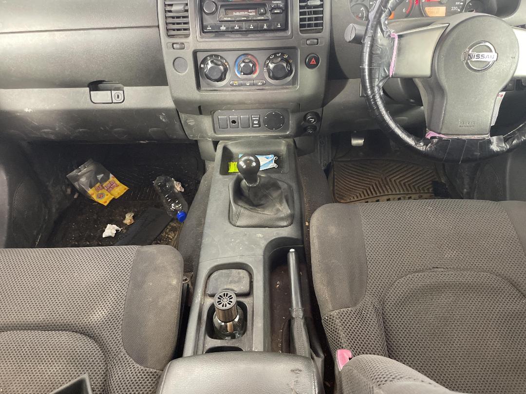 Photo '16' of Nissan Navara