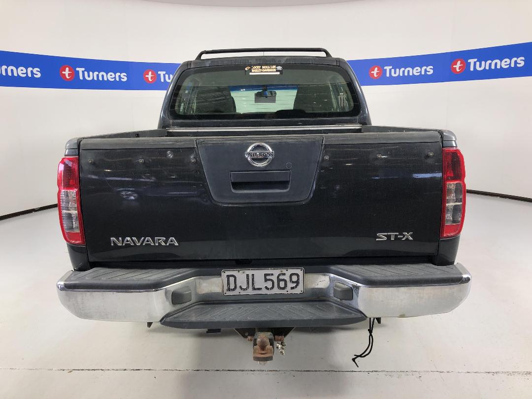 Photo '9' of Nissan Navara
