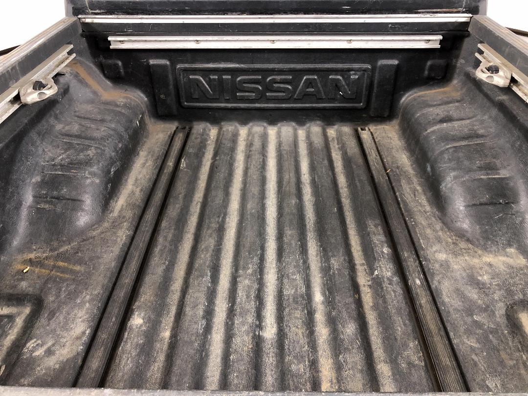 Photo '12' of Nissan Navara