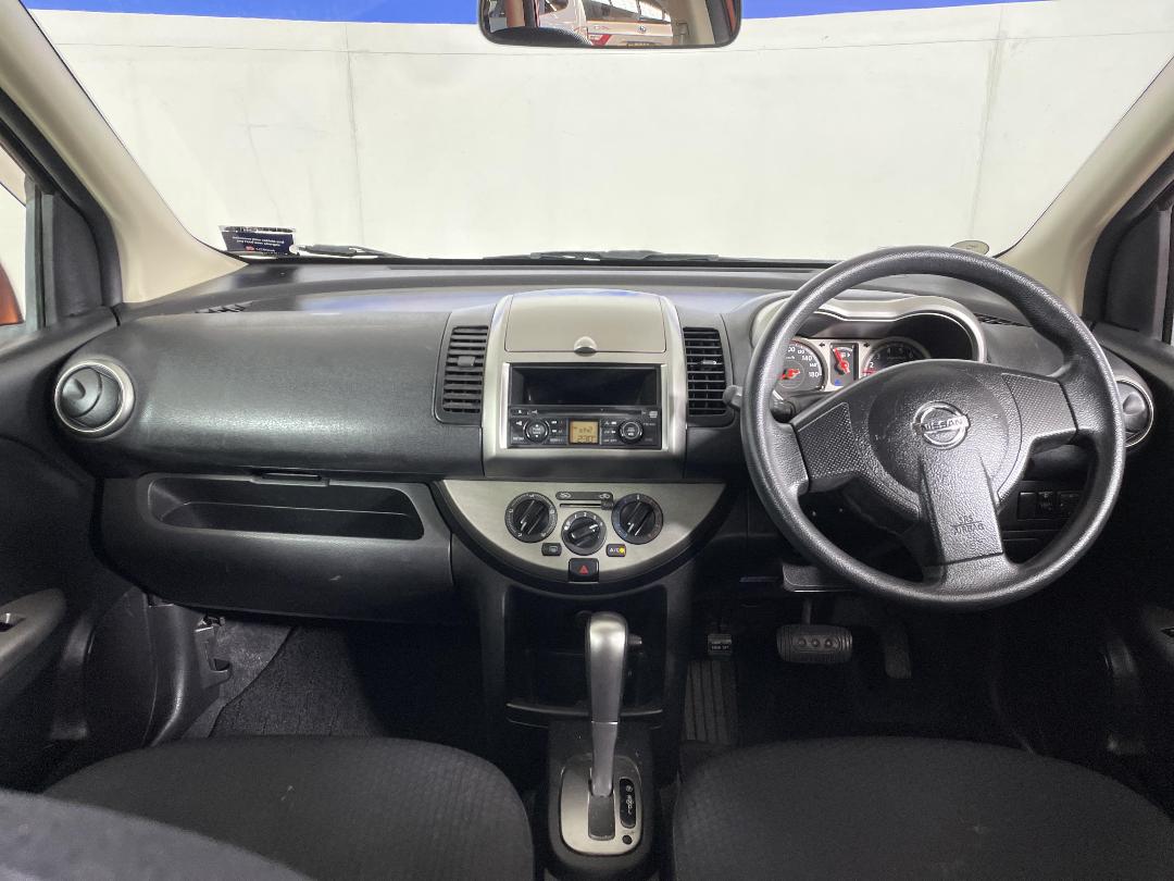 Photo '17' of Nissan Note