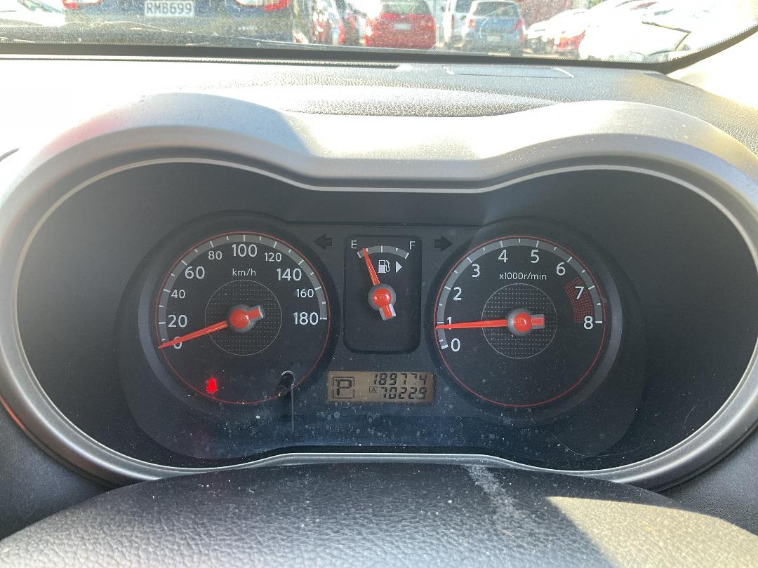 Photo '8' of Nissan Note