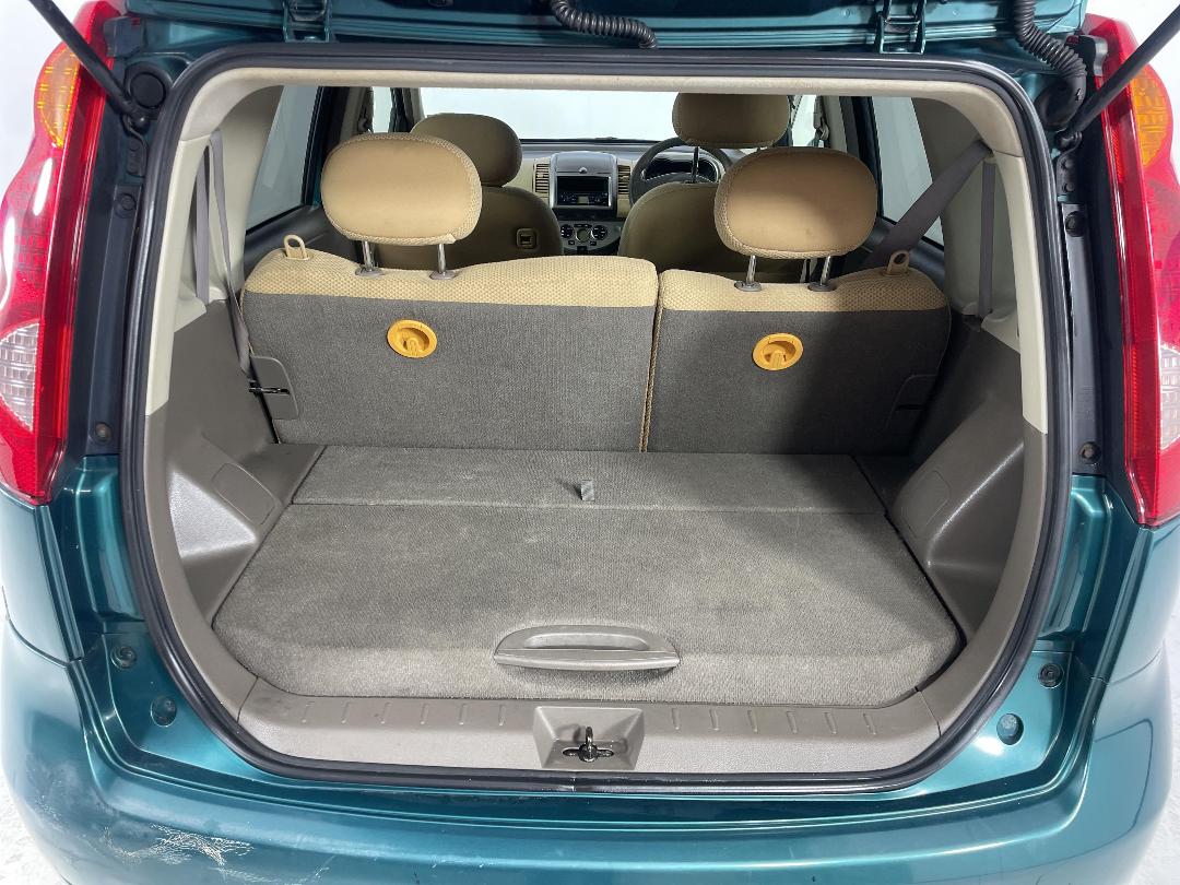 Photo '12' of Nissan Note Photo '12' of Nissan Note