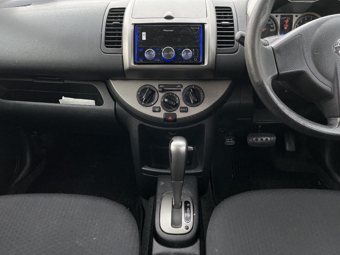 Photo '16' of Nissan Note