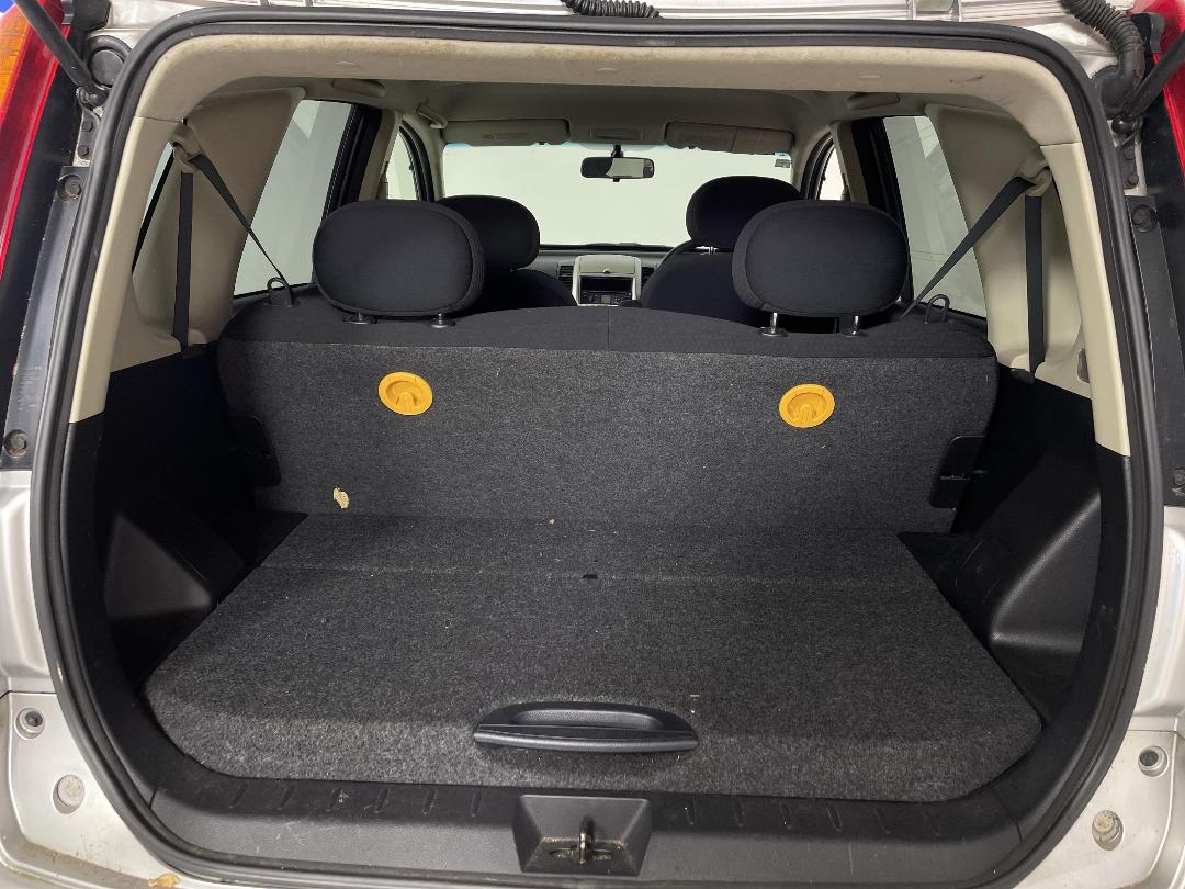 Photo '14' of Nissan Note