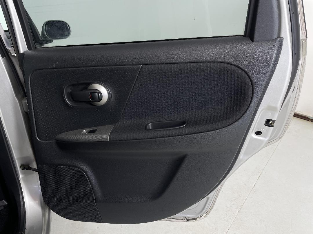 Photo '19' of Nissan Note