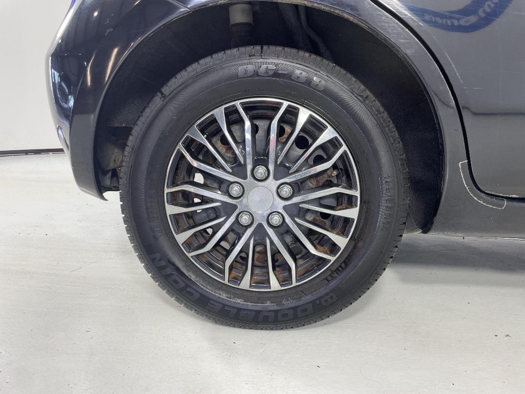 Photo '12' of Nissan Note Photo '12' of Nissan Note