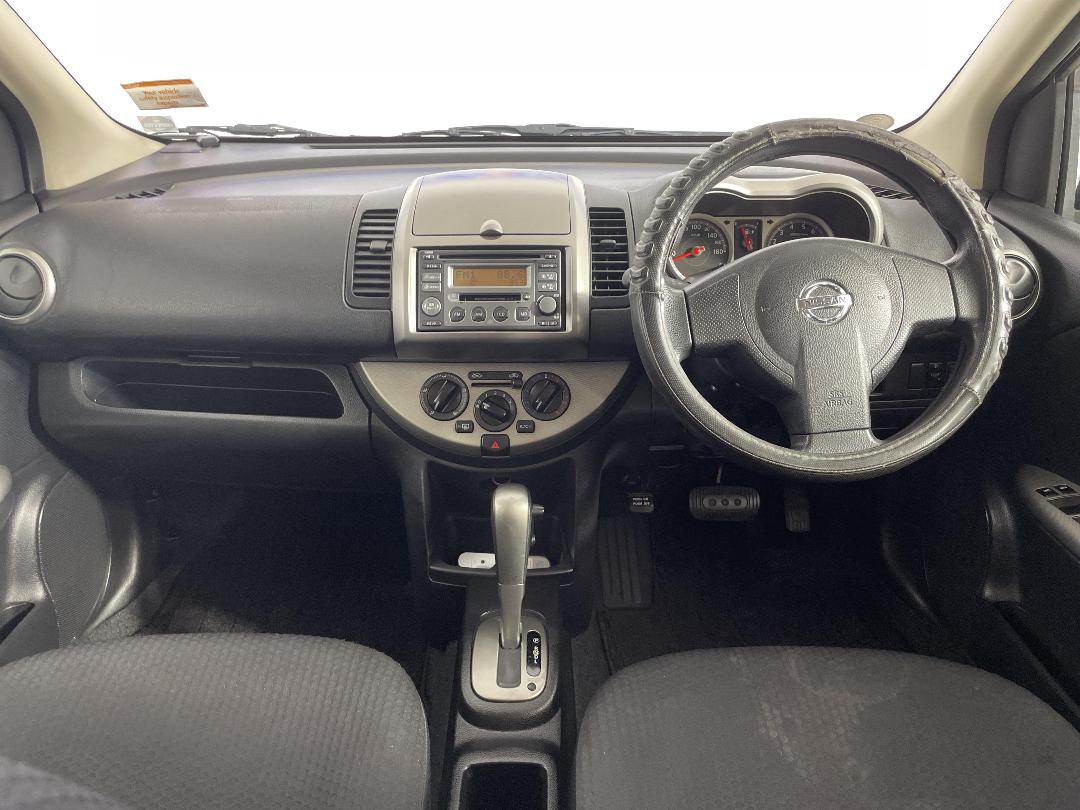 Photo '18' of Nissan Note Photo '18' of Nissan Note