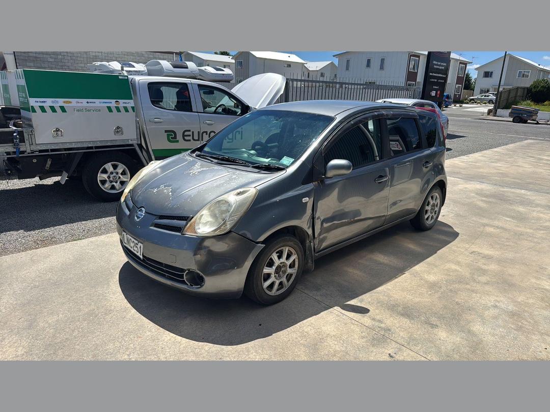 Photo '22' of Nissan Note