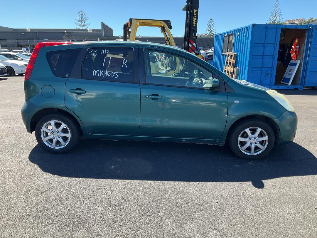 Photo '2' of Nissan Note Photo '2' of Nissan Note