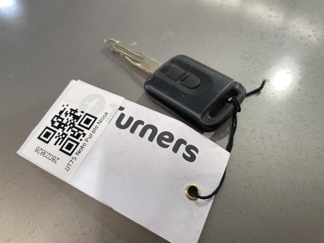 Photo '12' of Nissan Note