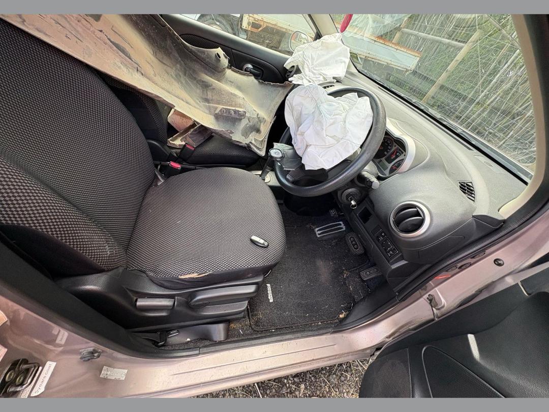 Photo '15' of Nissan Note