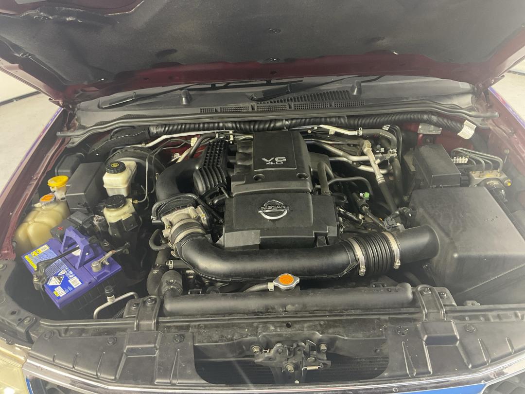 Photo '11' of Nissan Pathfinder TI