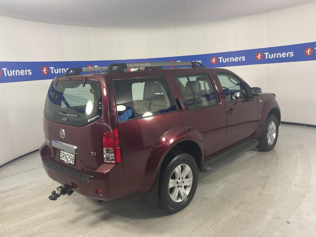 Photo '6' of Nissan Pathfinder TI