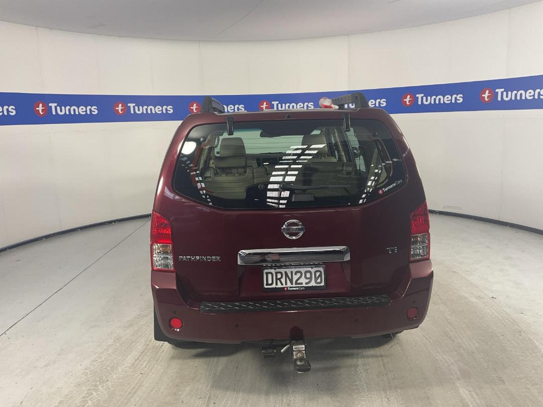Photo '5' of Nissan Pathfinder TI