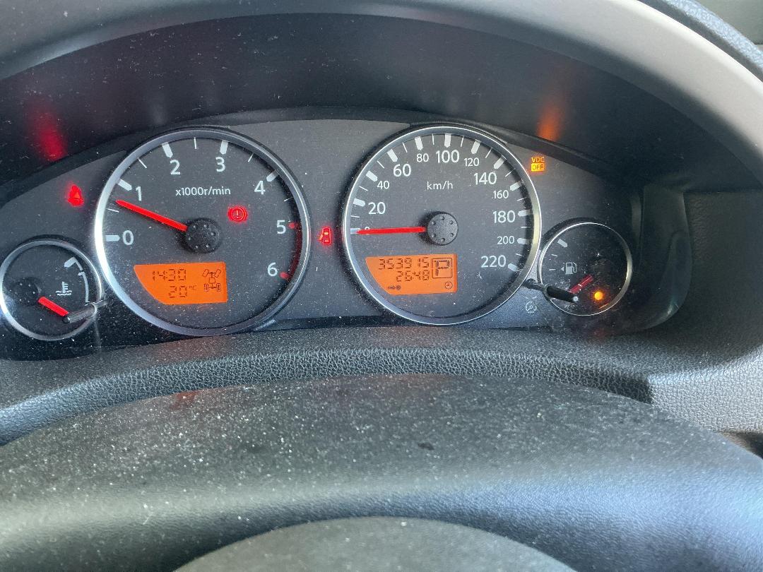 Photo '17' of Nissan Pathfinder TI