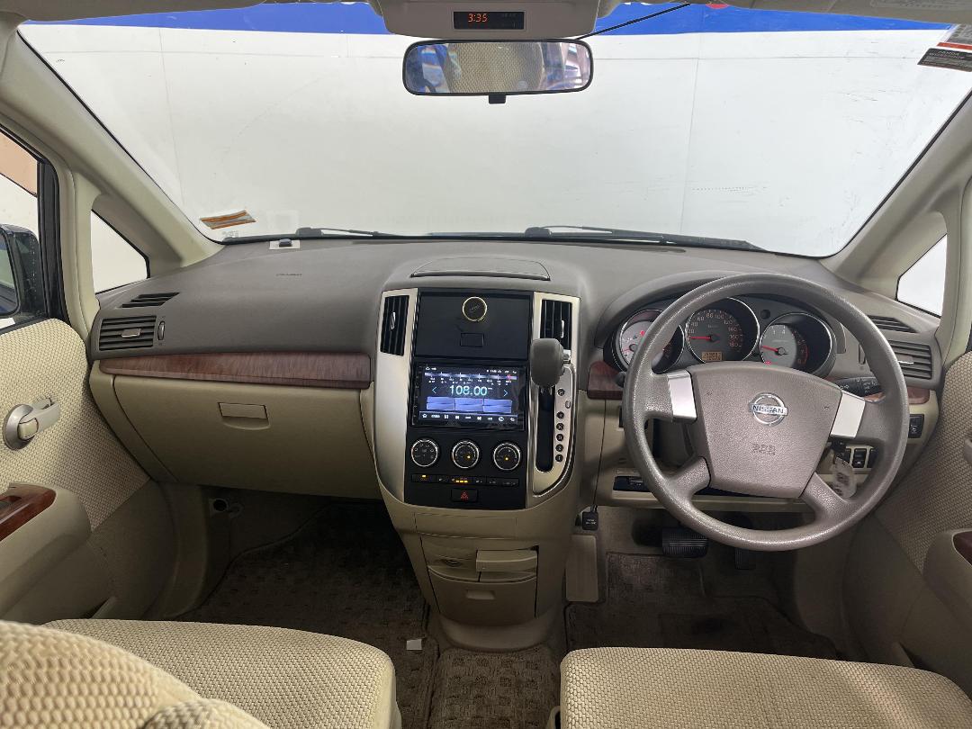 Photo '17' of Nissan Presage Photo '17' of Nissan Presage