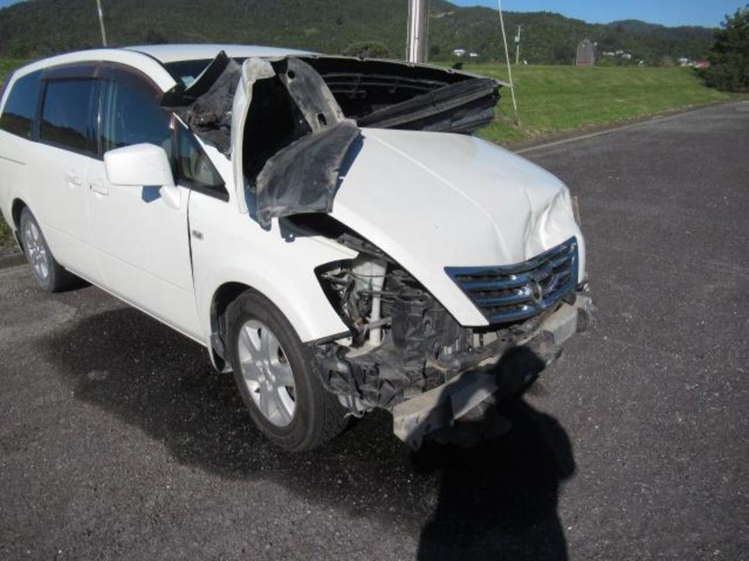 Photo '2' of Nissan Presage